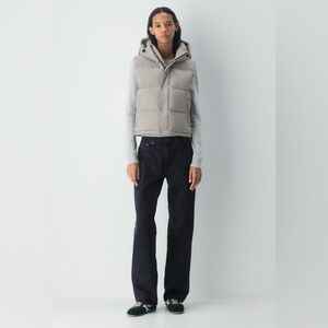 Aritzia Super Puff Shorty Vest Grey Size Medium